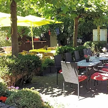 De Lindeboom 3*