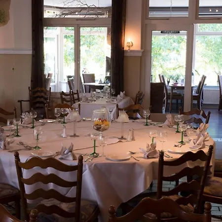 De Lindeboom Отель